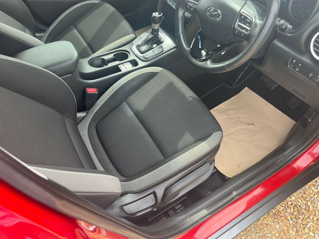 Hyundai Kona 1.6 H-gdi Premium Dct Euro 6 Ss PY70JCZ Red #2