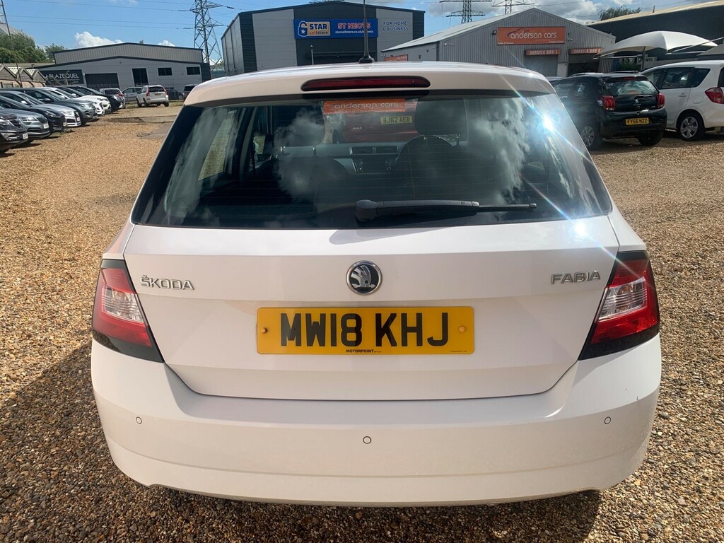 Skoda Fabia 1.0 Se Euro 6 Ss White #5