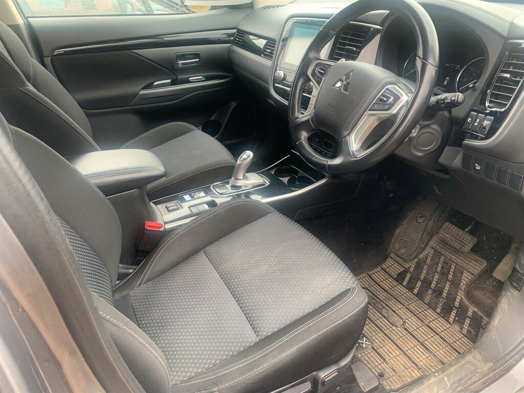 Mitsubishi Outlander 2.4H Twinmotor 13.8Kwh Reflex Plus Cvt 4Wd Euro 6 #3