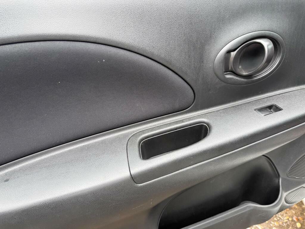 Nissan Micra 1.2 Acenta Black #23