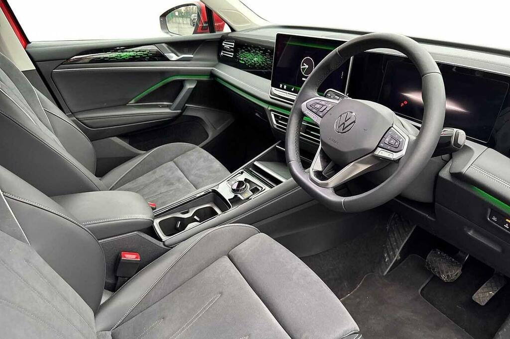 Volkswagen Tiguan 1.5 Etsi 150 Elegance Dsg HY75CXL Red #6