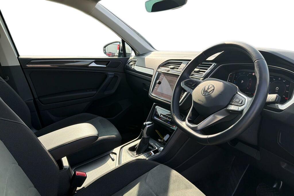 Volkswagen Tiguan 1.5 Tsi 150 Elegance Dsg HV73YZJ Silver #6