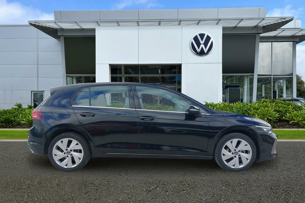Volkswagen Golf 1.5 Tsi 150 Style GL25PWE Black #4