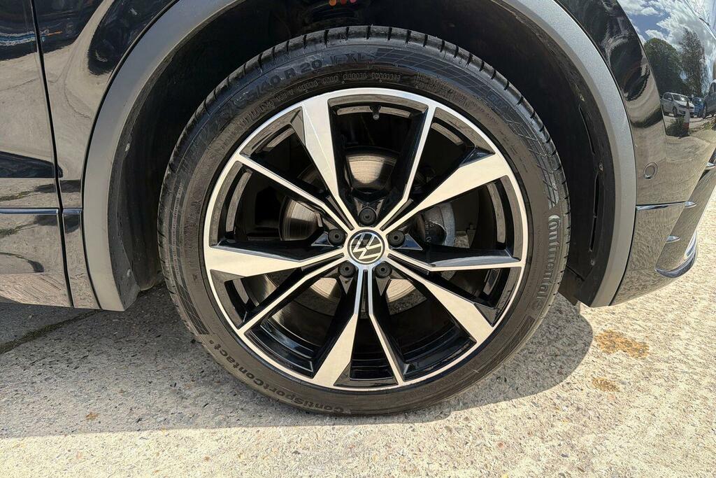 Volkswagen Tiguan 2.0 Tdi R-line Dsg DF72YWH Black #5