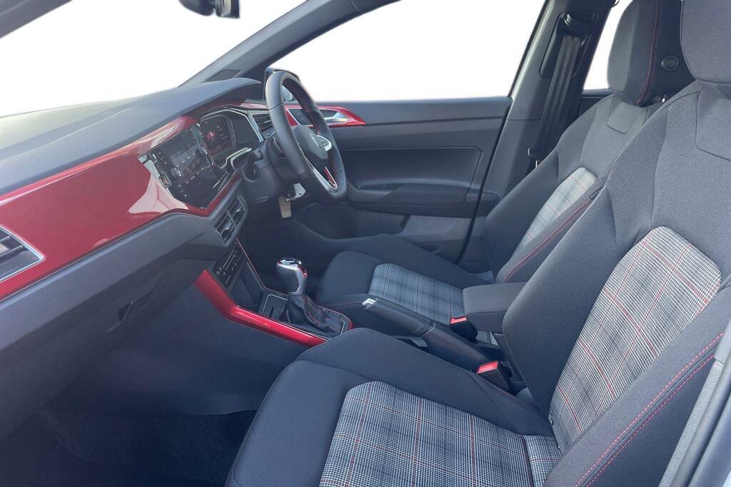 Volkswagen Polo 2.0 Tsi Gti Dsg HN75YAF Black #2
