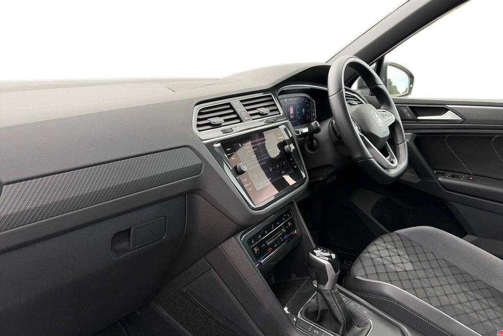 Volkswagen Tiguan 2.0 Tdi R-line Edition Dsg HT72BGU Grey #2