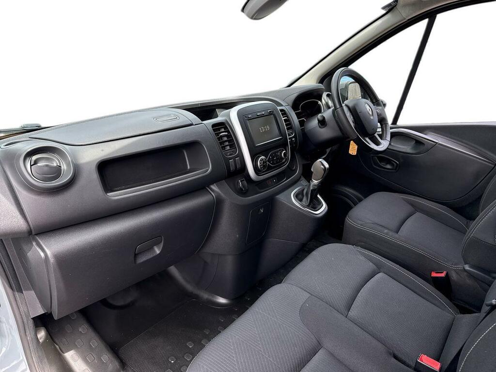 Renault Trafic 2.0 Dci Energy 28 Black Edition Edc Swb Standard R  #2
