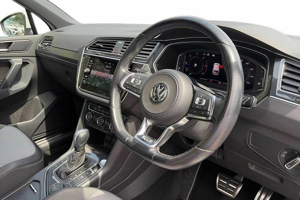 Volkswagen Tiguan R-line Tech 2.0 Tdi 4Motion 150Ps 7-Speed Dsg 5 Do BJ20EZR White #6