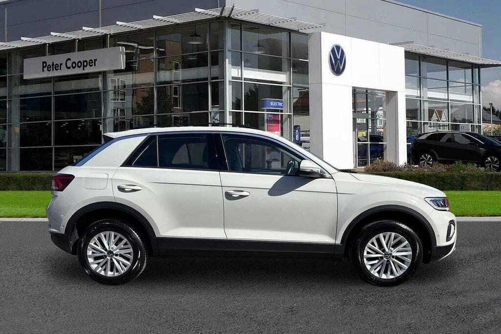 Volkswagen T-Roc 1.5 Tsi Life BF72LLD Grey #4