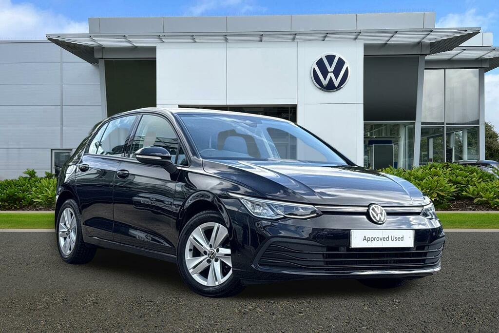 Volkswagen Golf 1.5 Tsi Life Black