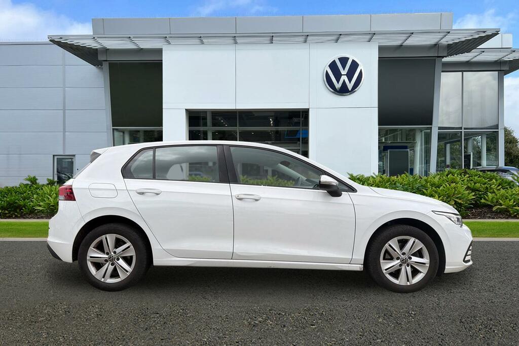 Volkswagen Golf 1.0 Tsi Life GF22VYL White #4