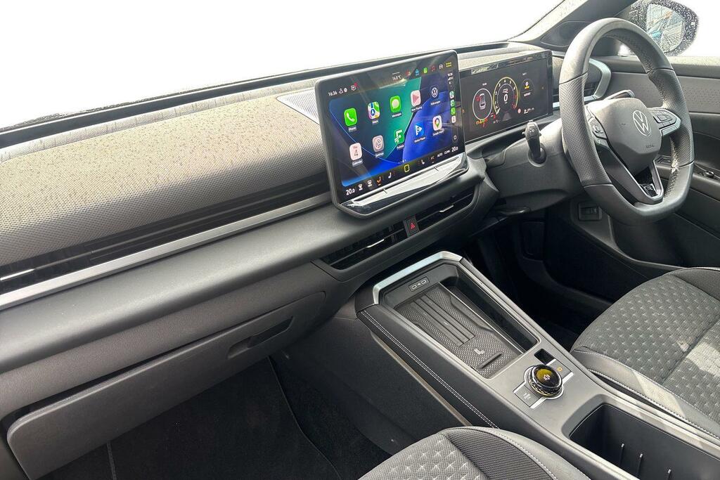 Volkswagen T-Roc 1.5 Etsi 150 R-line Dsg HY26FWR #2
