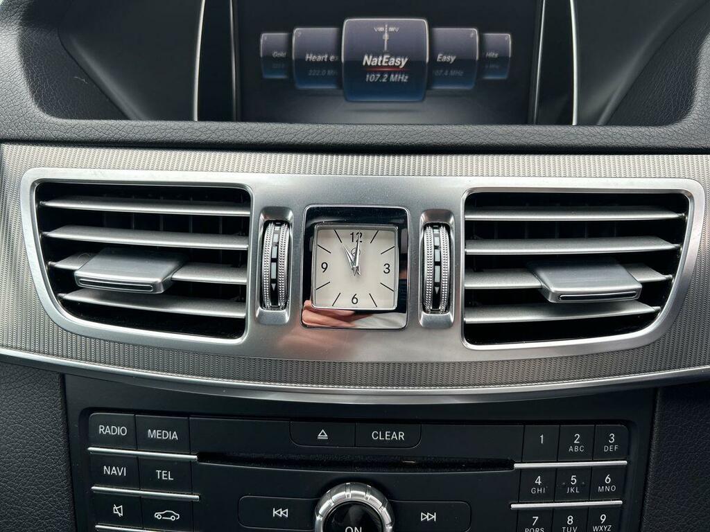 Mercedes-Benz E Class 2.1 E220d Bluetec Amg Line Coupe G-tron White #22