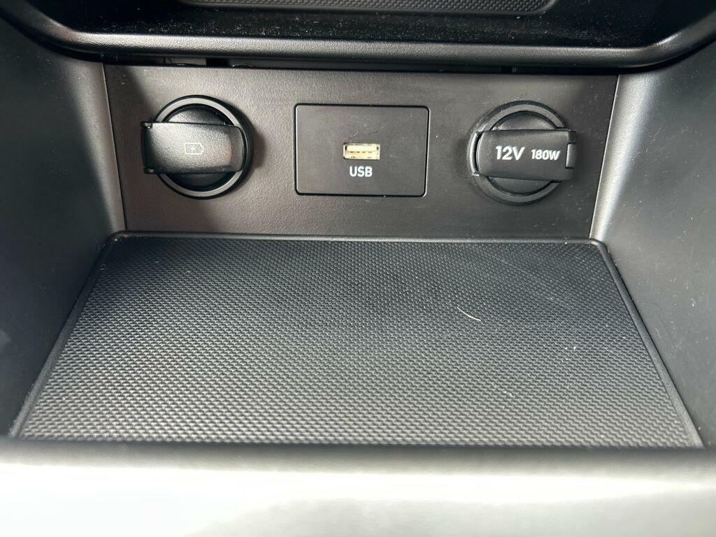 Hyundai Kona Premium Ev Red #24