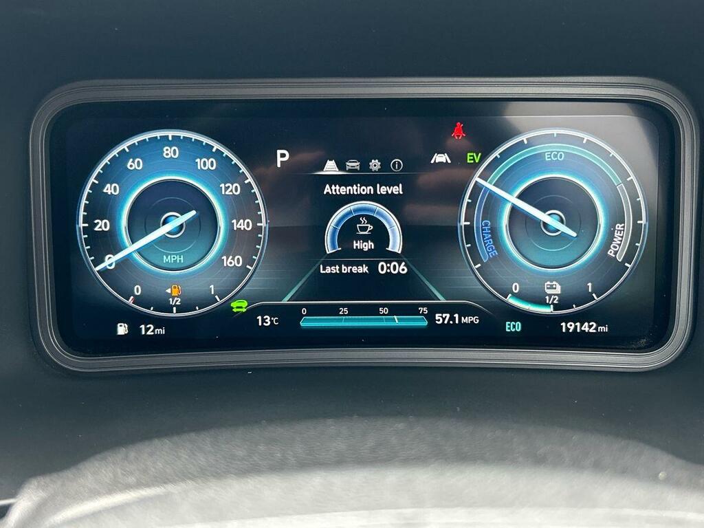 Hyundai Kona Premium Ev Red #16
