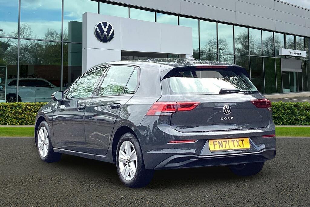 Volkswagen Golf 1.5 Tsi 150 Life FN71TXT #3