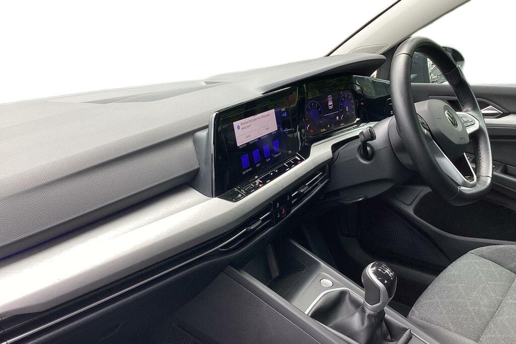 Volkswagen Golf 1.5 Tsi 150 Life FN71TXT #2
