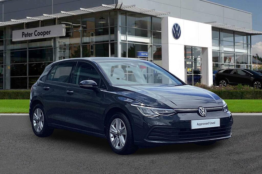 Volkswagen Golf 1.5 Tsi Life YG23WBJ