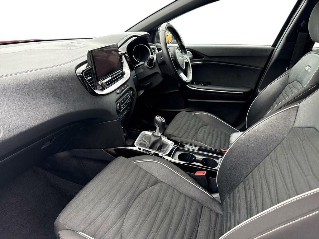 Kia Ceed 1.5 T-gdi Mt Gt-line Black #2