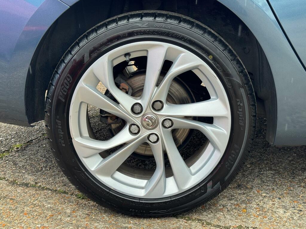 Vauxhall Astra 1.4T 16V 150 Elite Silver #25