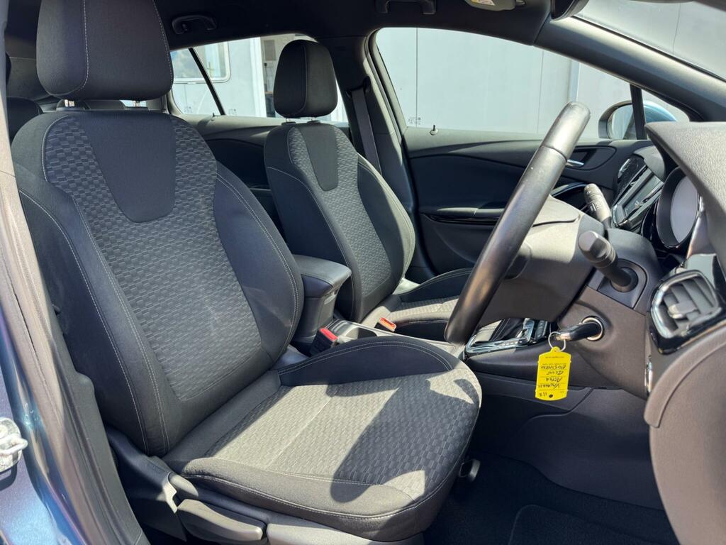 Vauxhall Astra 1.4T 16V 150 Elite Silver #16