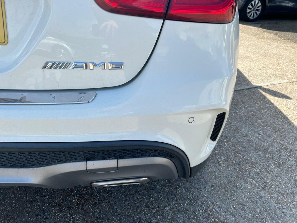 Mercedes-Benz GLA Class White #10