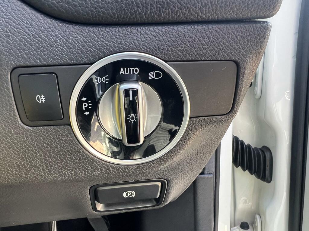 Mercedes-Benz GLA Class White #15