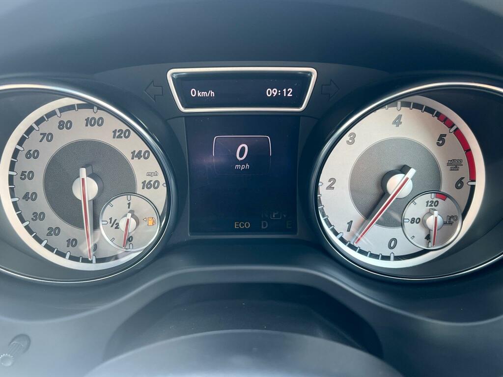Mercedes-Benz GLA Class White #24