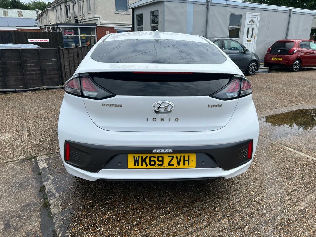Hyundai Ioniq 1.6 H-gdi Premium Se Dct Euro 6 Ss White #6