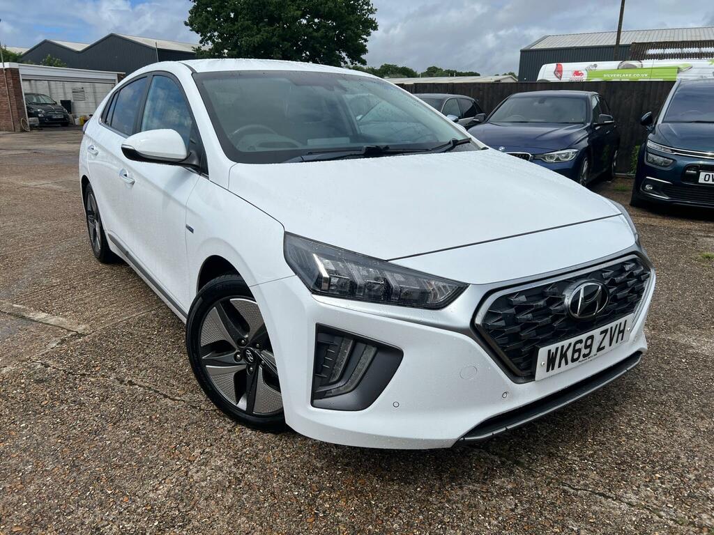 Hyundai Ioniq 1.6 H-gdi Premium Se Dct Euro 6 Ss White
