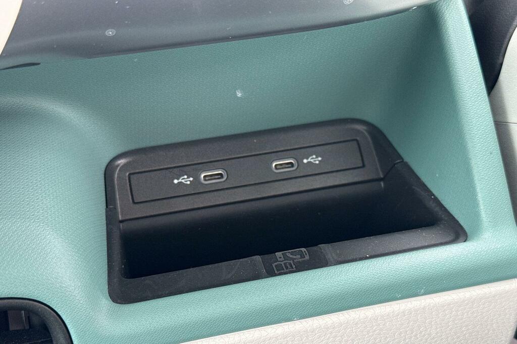 Volkswagen ID.Buzz Pro 79Kwh Commerce Plus Panel Van Aut Silver #29