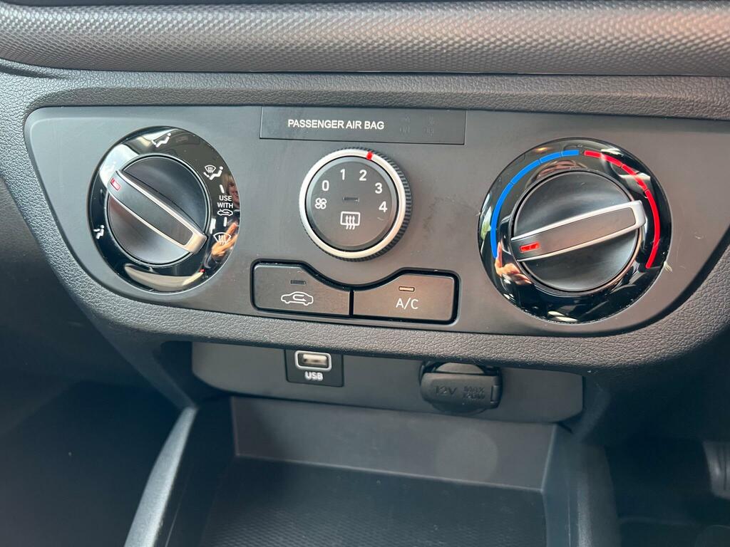 Hyundai I10 Se Connect Blue #26