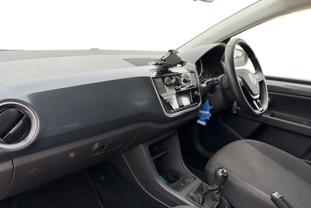 Volkswagen Up 1.0 65Ps Black Edition  #2