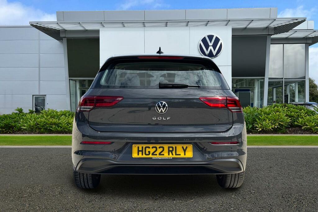 Volkswagen Golf Life Blue #9