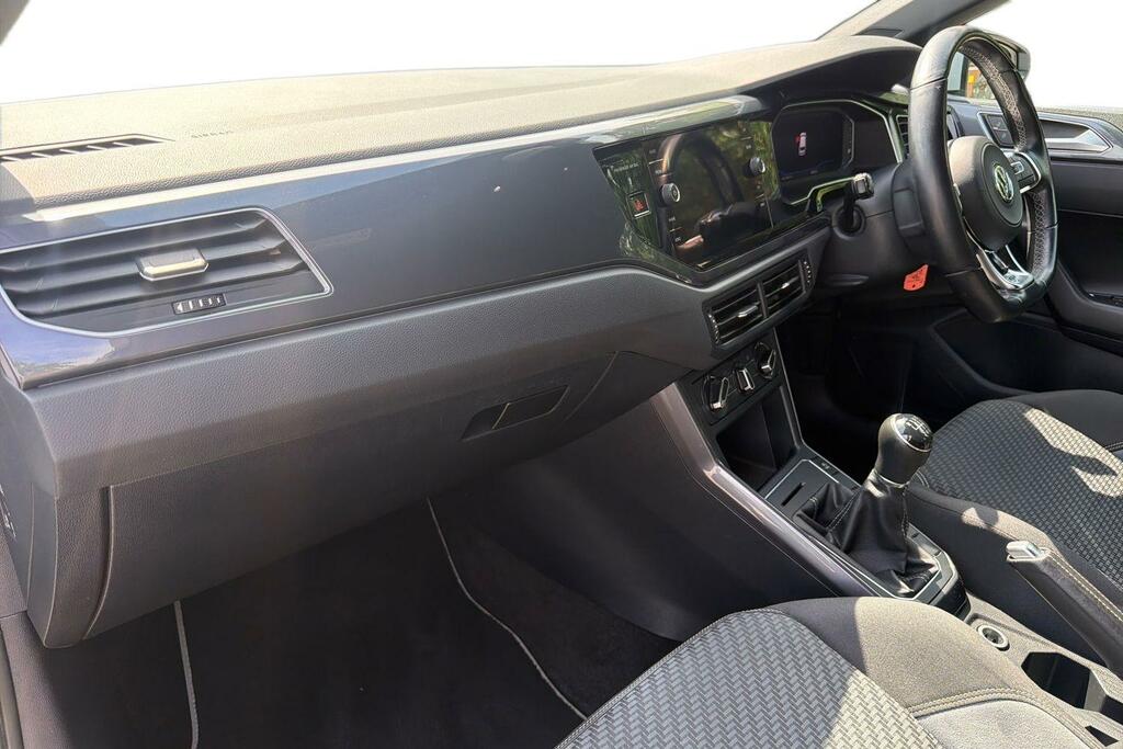 Volkswagen Polo 1.0 Tsi 115 R-line  #2