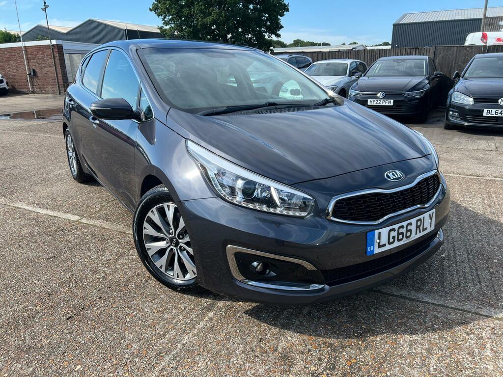 Kia Ceed 1.6 Crdi 3 Euro 6 Ss Grey