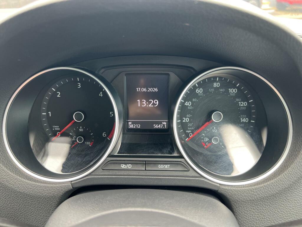 Volkswagen Polo Hatchback White #20