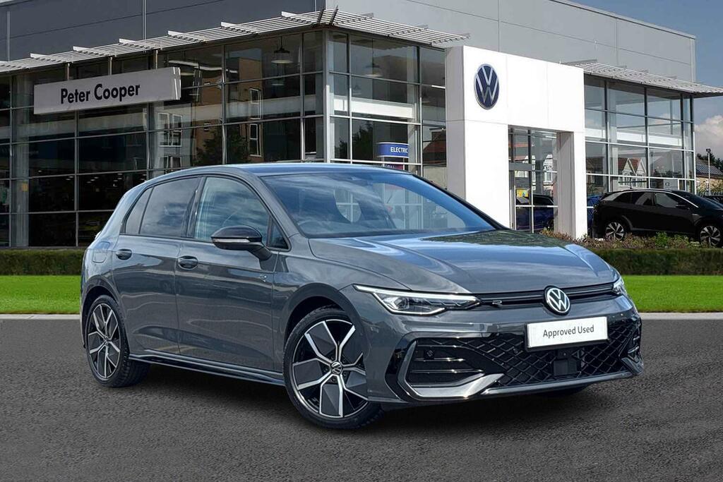 Volkswagen Golf 1.5 Etsi 150 R-line Dsg 