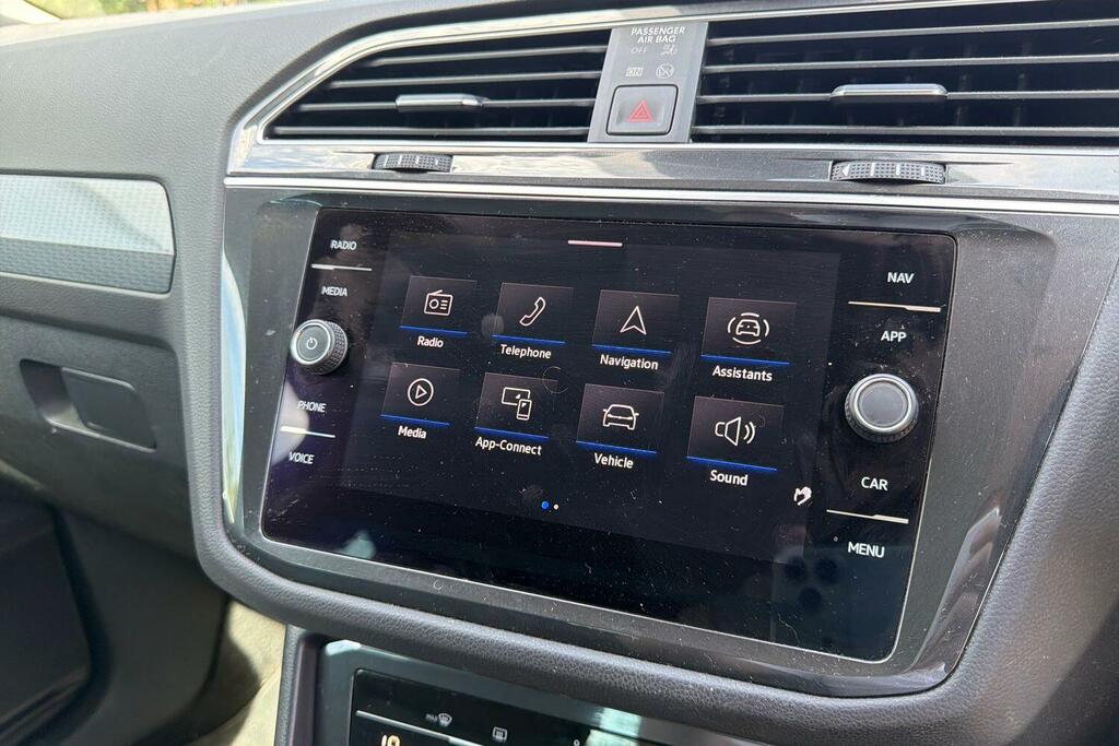Volkswagen Tiguan 1.5 Tsi Active White #12