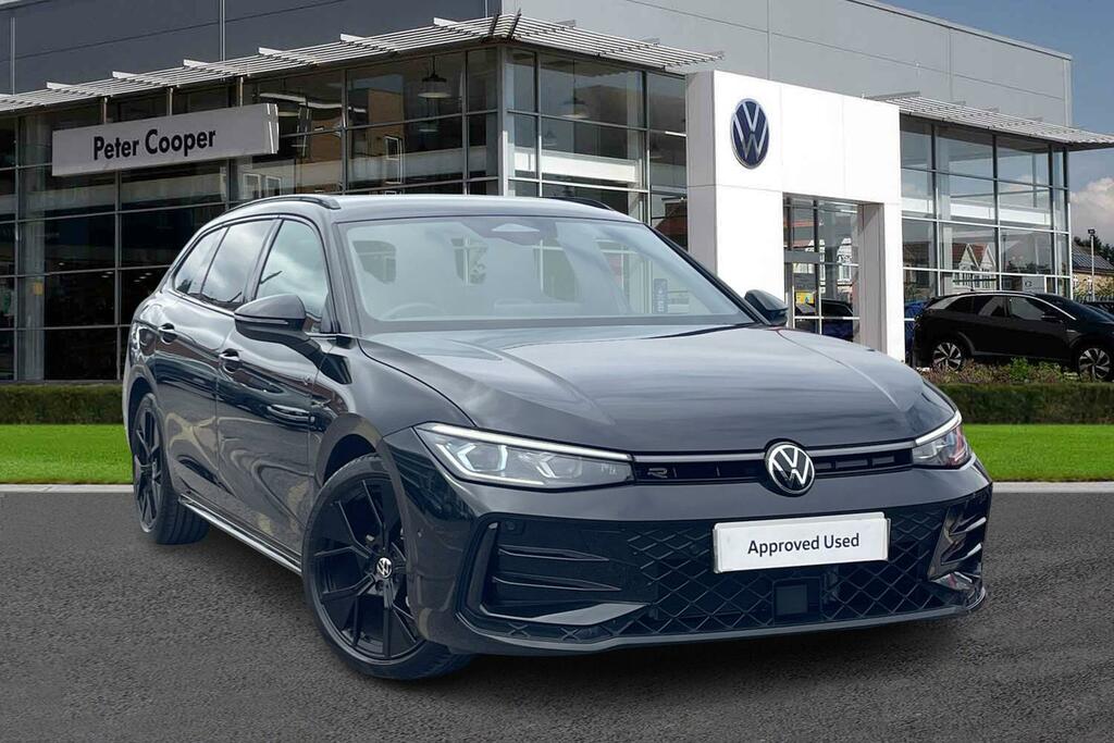 Volkswagen Passat 1.5 Etsi R-line Dsg Black