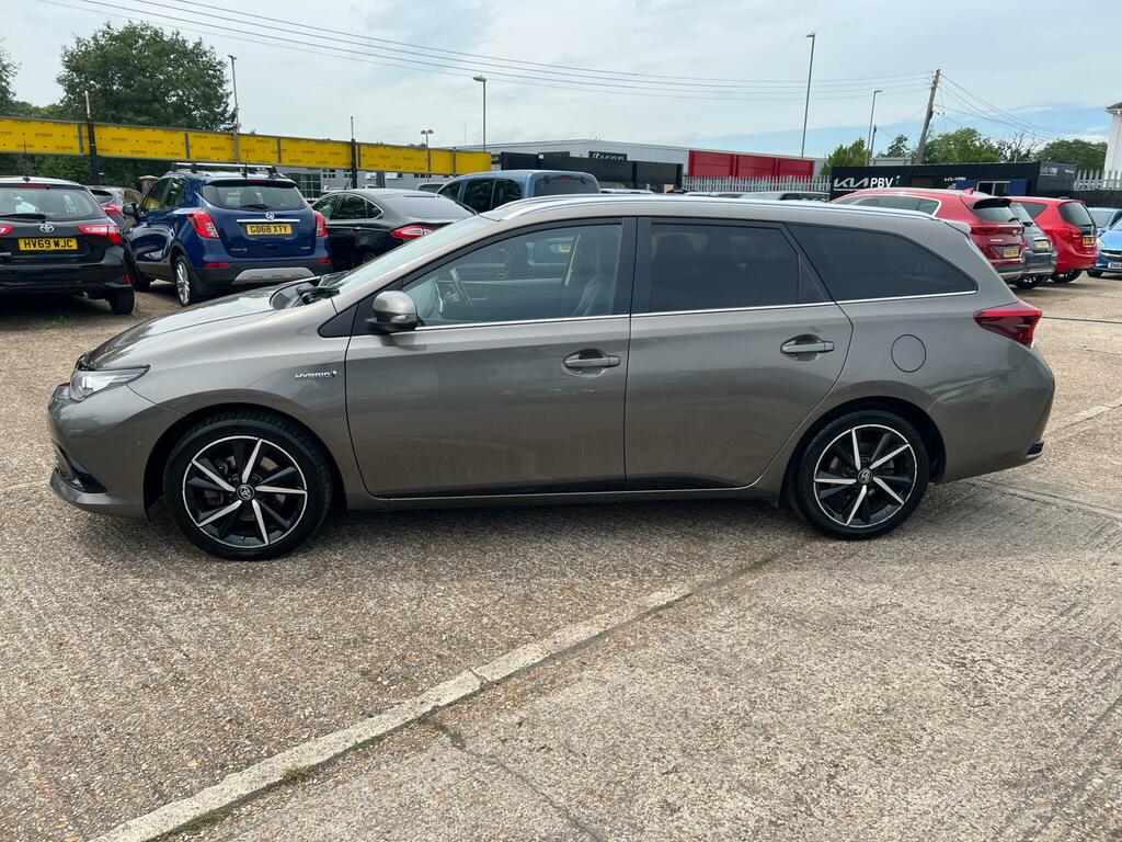 Toyota Auris 1.8 Vvt-h Design Touring Sports Cvt Euro 6 Ss 5 Brown #4