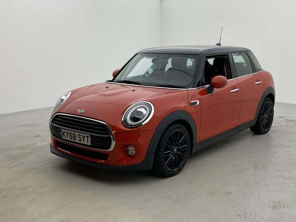 Mini Hatch 1.5L Cooper KY68SYT Orange #3