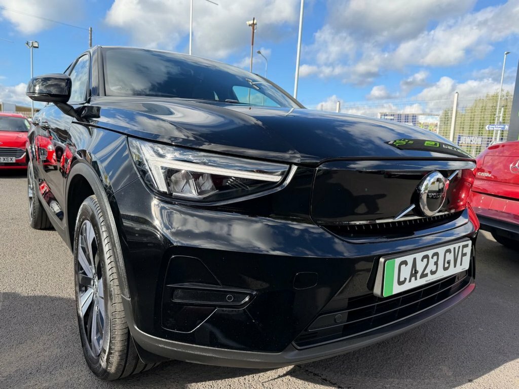 Volvo C40 Suv Black #6