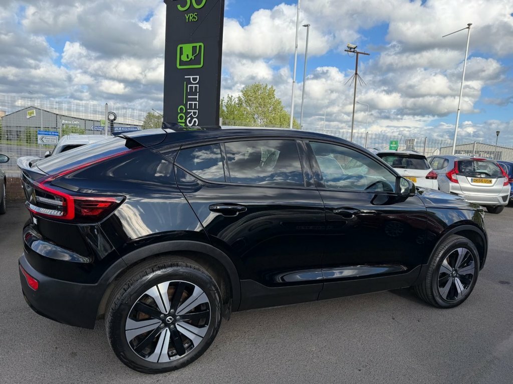 Volvo C40 Suv Black #5