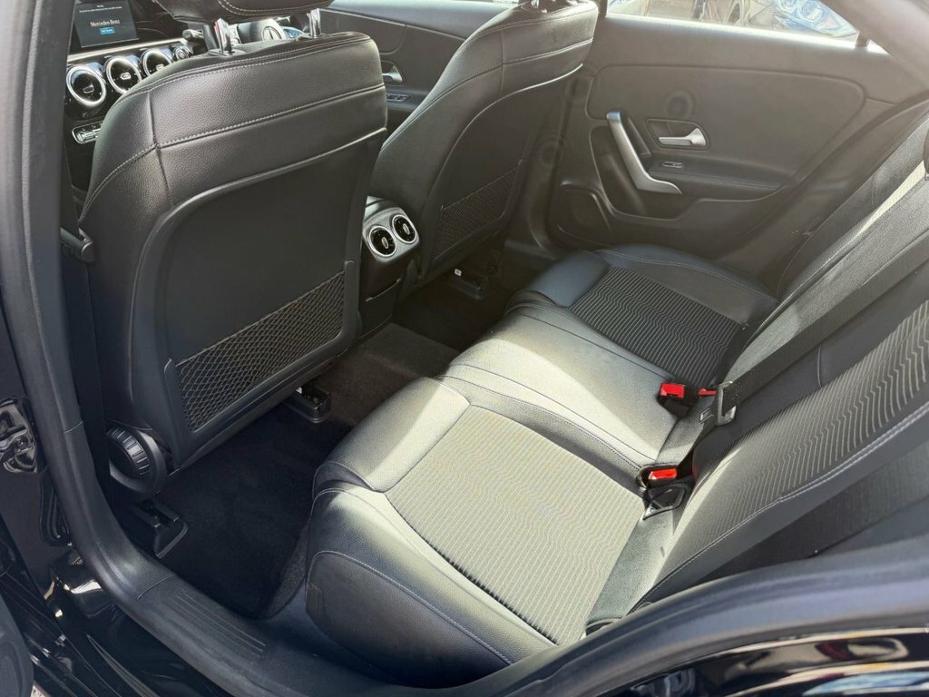 Mercedes-Benz A Class A180d Se Black #40