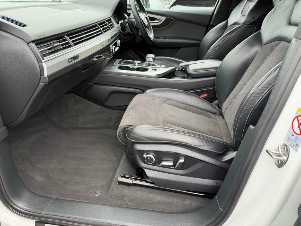 Audi Q7 3L S Line White #6