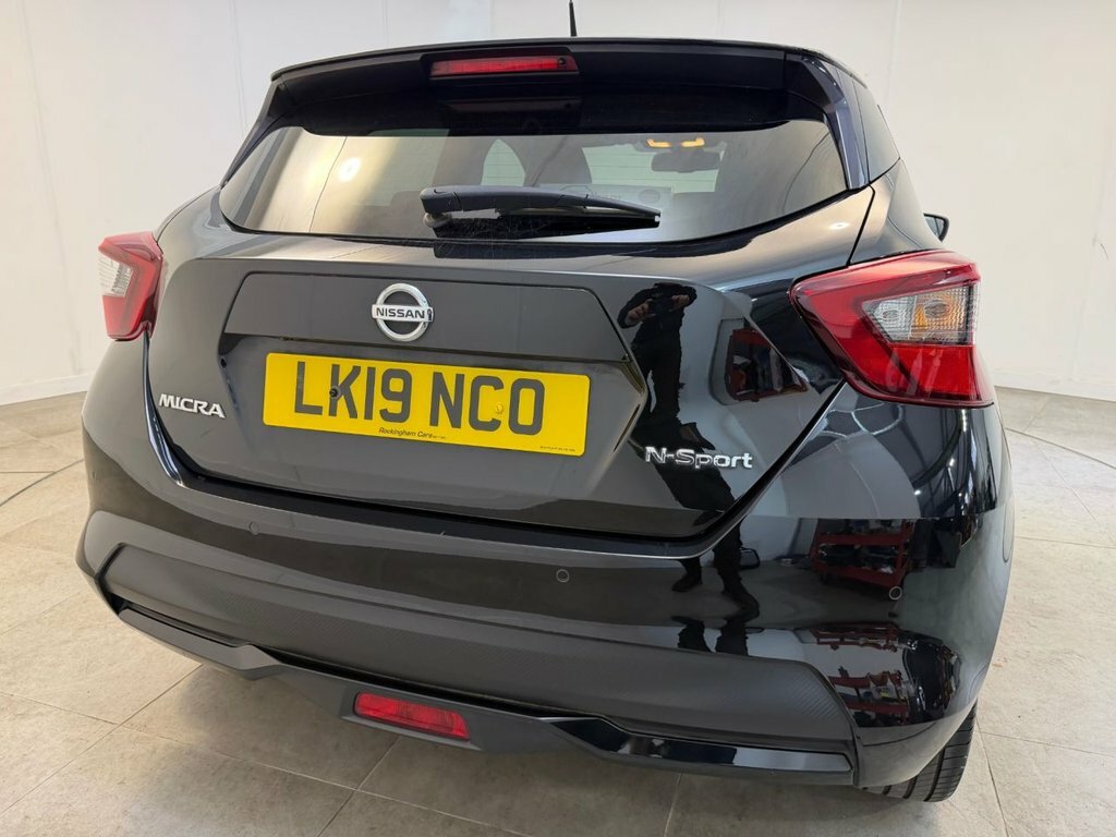 Nissan Micra Acenta White #55
