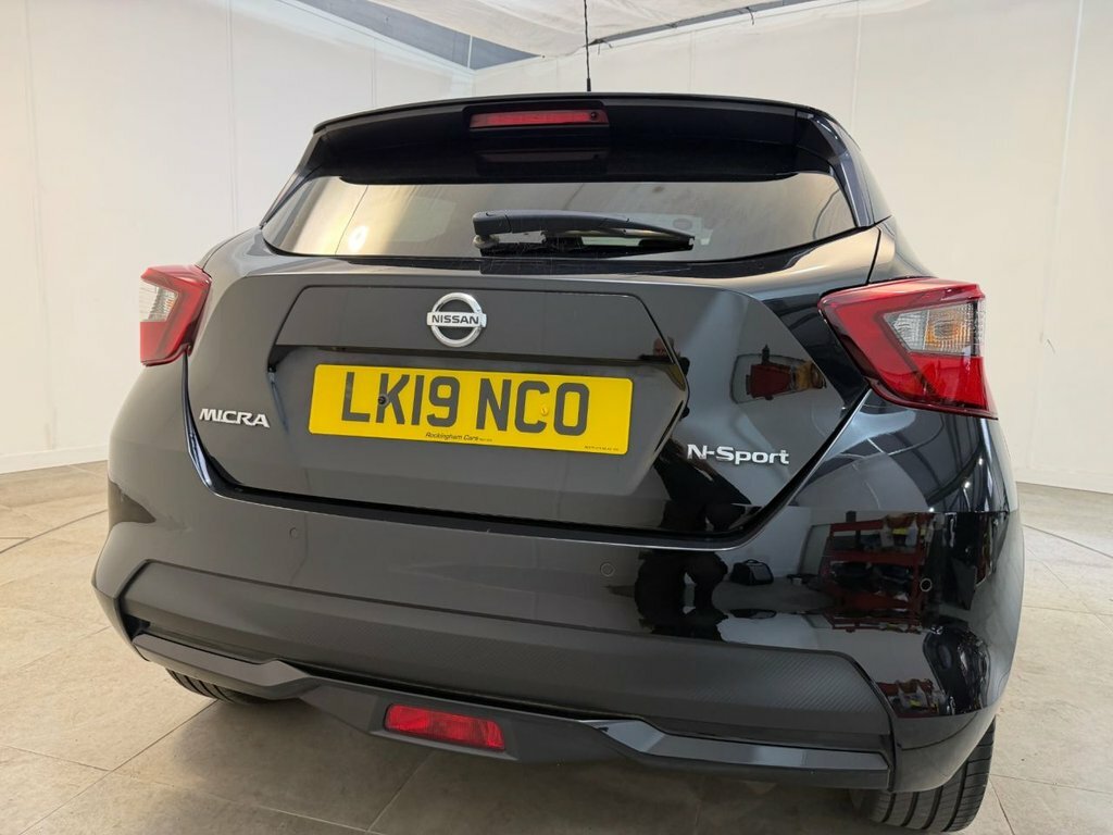 Nissan Micra Acenta White #52