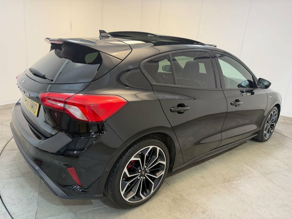 Ford Focus 1L St-line X Black #4