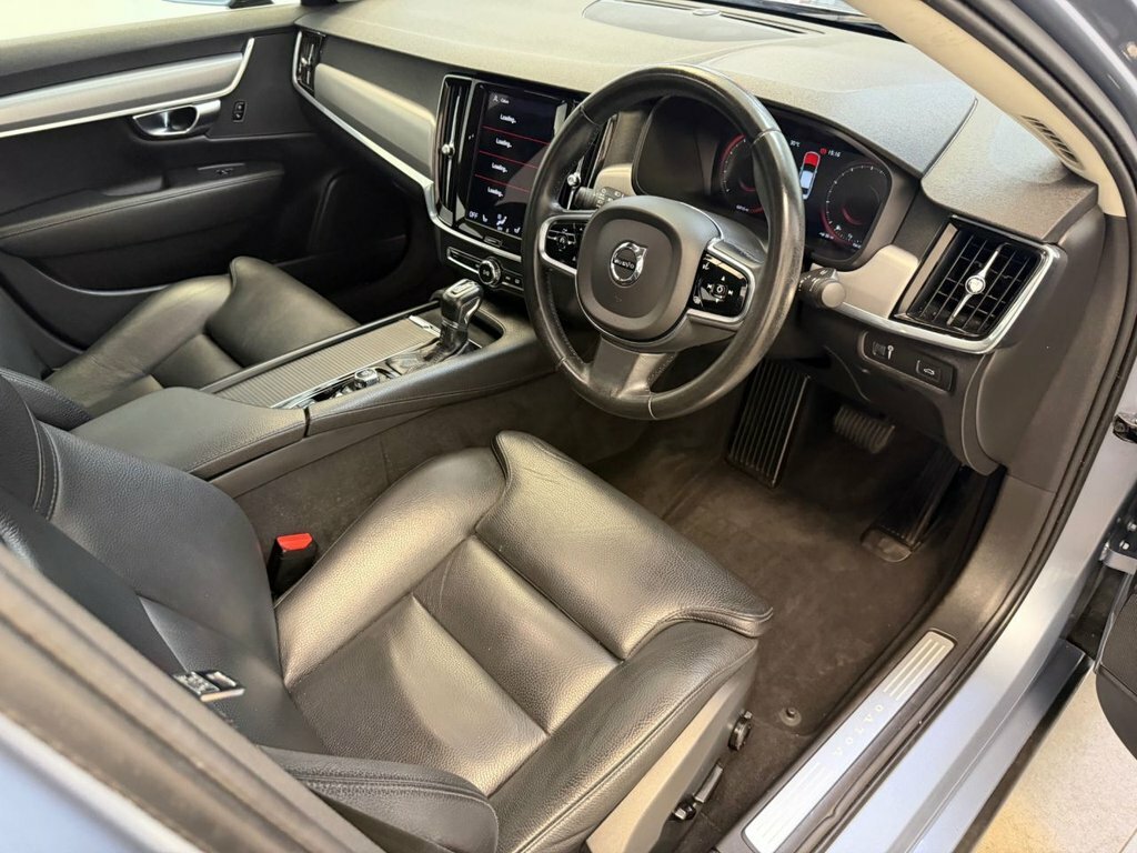 Volvo S90 T4 Momentum Plus Geartronic S Grey #13